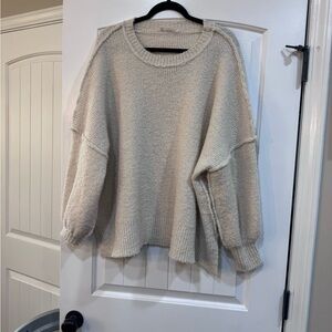TALULAH Oversized Crewneck Sweater - Cream